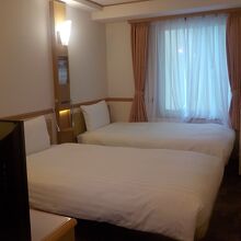 ツインルームはベッドの硬さがあっていました。