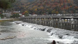 嵐山のシンボルともいえる渡月橋