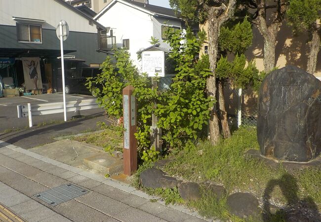 大津宿本陣跡の説明文があるだけでした。