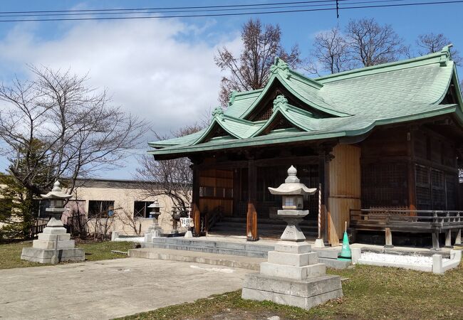 小樽の海（港）が見渡せるきれいな神社