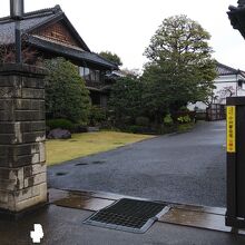 小山市立車屋美術館