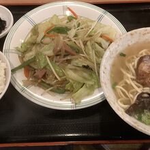 本家 亀そば イオン那覇店