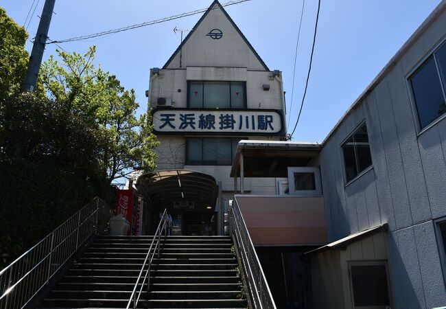 新幹線、東海道線、天竜浜名湖鉄道の掛川駅