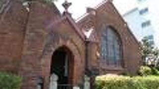 レンガ造りの教会。