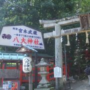 宮本武蔵の決闘伝説で有名になった神社です