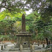 沖縄県殉職医療人之碑