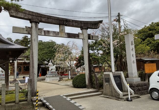 城跡にあります