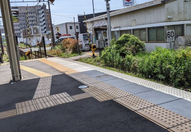 東成岩駅