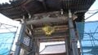 静寂な雰囲気があります