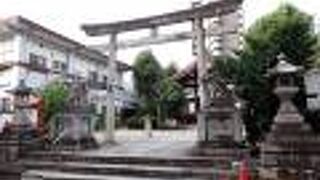 幸せの「なでうさぎ」と「尾張藩の矢場跡」