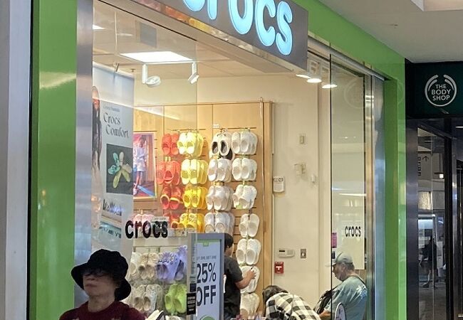 クロックス (アラモアナセンター店)