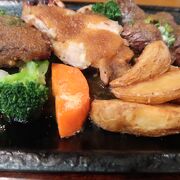 地元のお肉料理を堪能できるレストラン