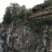 門脇つり橋（静岡県伊東）：城ヶ崎海岸のメインスポット