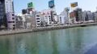 クルーズ船もあります。