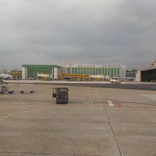 ミラノ リナーテ空港 (LIN)