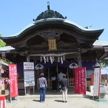 愛宕神社拝殿です。