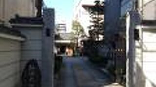 参道があります