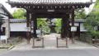 南禅寺の塔頭ながら見所は多い