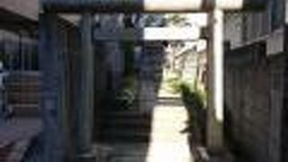 新宿区下落合４丁目に鎮座している弁天様