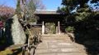 牡丹寺とも呼ばれています