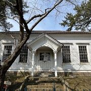 日本の地方博物館としてはもっとも古い建物