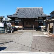 寺町の中にある寺院