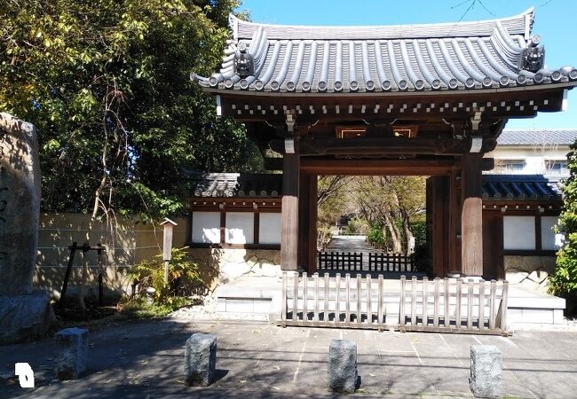 地名の由来ともなった大きな寺院