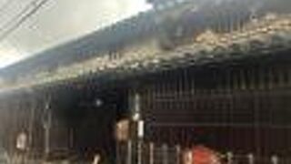 閉館しており外観のみ見学可です