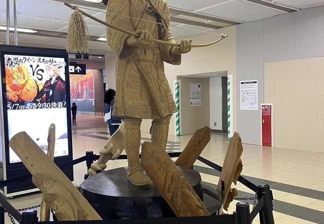 木彫り　アイヌ像 北海道土産 アイヌ木彫人形 ニポポ像 - メルカリ