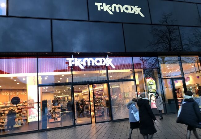 TK Maxx Alexanderplatz店