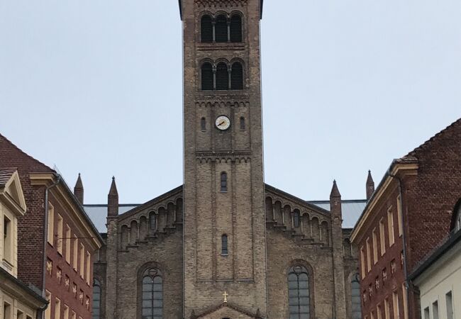 Katholische Pfarrkirche St. Peter und Paul