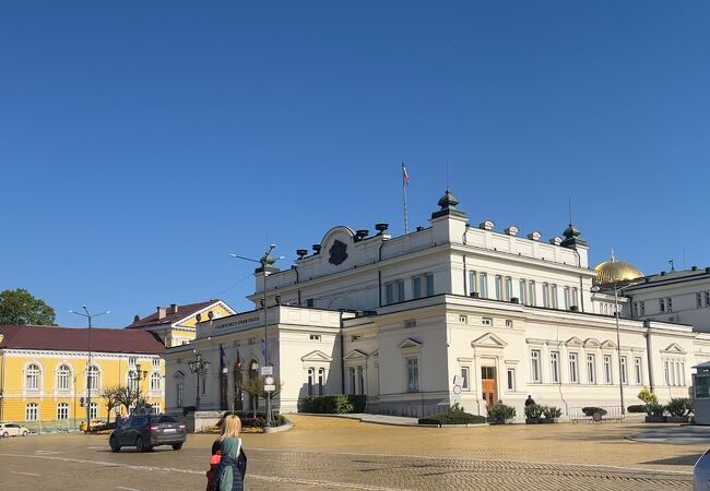 国会議事堂（National Assembly of the Republic of Bulgaria）（ソフィア）