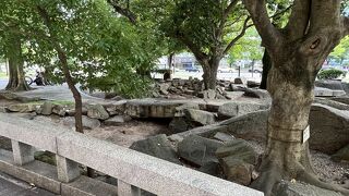 広島の昔の海岸線の名残をとどめる。