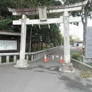 村の鎮守であり、地方の代表でもある神社