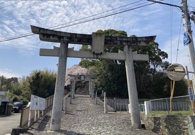 八倉比売神社