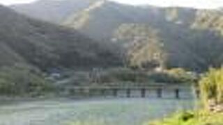 仁淀川の最も下流に架かる、長さ191mの沈下橋