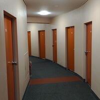 円形建物の廊下