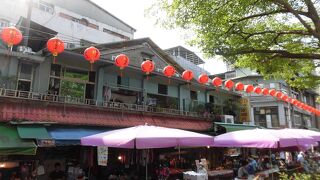 バイクも通るので気をつけてね