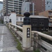 堀川に初めて架けられた橋