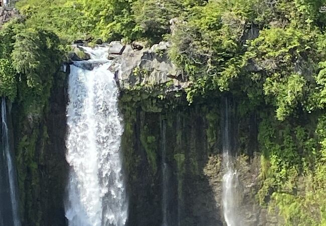 音止の滝