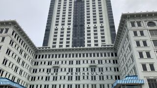 チムサーチョイのランドマーク的ホテル