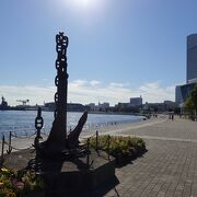 現在の横浜港を象徴するような光景