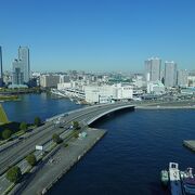 横浜市旭区を源流として横浜港へ注ぐ都市河川