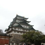 徳川家康が築城した城で、明治維新まで尾張徳川の居城でした。平成30年より公開されている本丸御殿は見どころ満載。