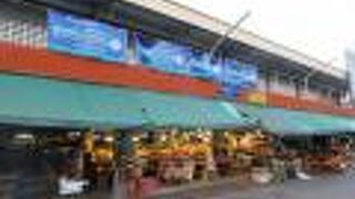 ローカルな雰囲気を楽しめます。