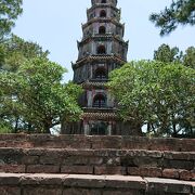 歴史あるお寺の塔