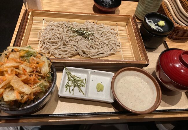 自然薯麦とろ おばんざい 山薬清流庵 ココリア多摩センター店