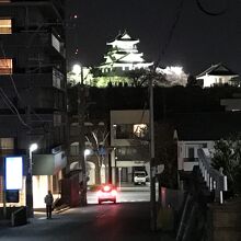 浜松城へは徒歩圏内