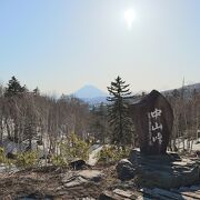 道の駅と峠の茶屋がある