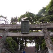 昔から人々の信仰を集めている神社